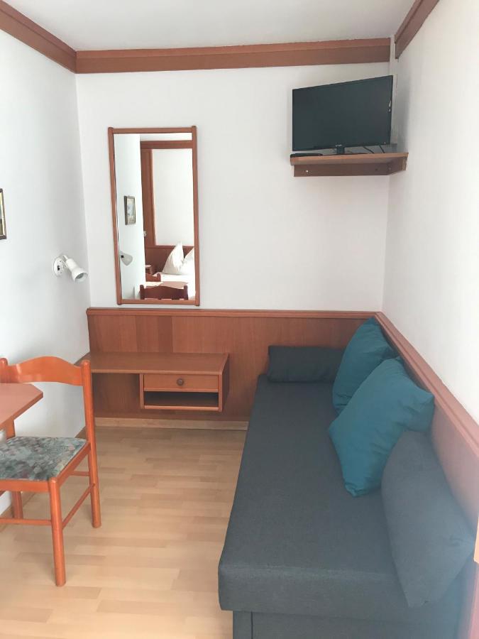 Gaestehaus & Weingut Klein Illmitz Zewnętrze zdjęcie